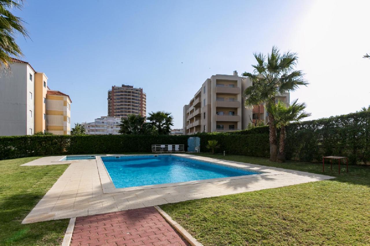 Uauhome In Praia Da Rocha 300 Mt To Beach, Wifi Портиман Екстериор снимка