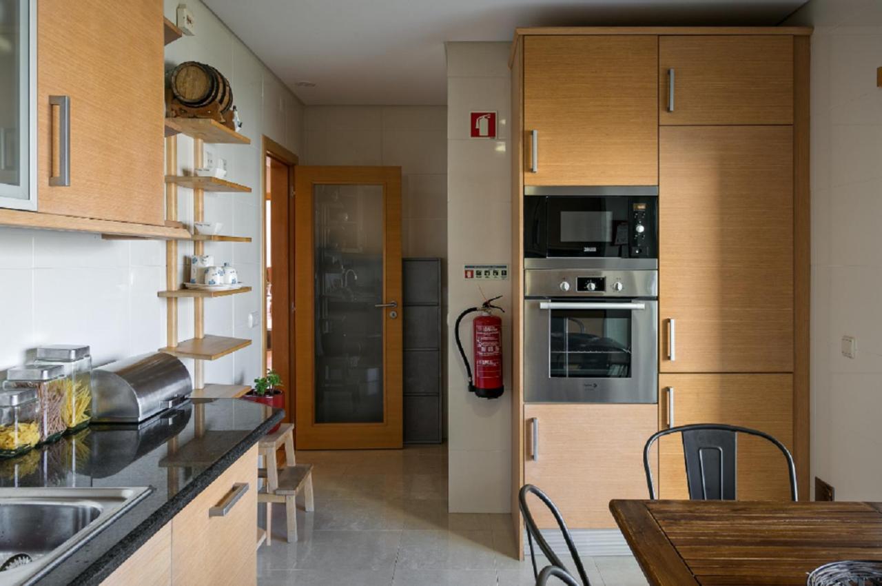 Uauhome In Praia Da Rocha 300 Mt To Beach, Wifi Портиман Екстериор снимка