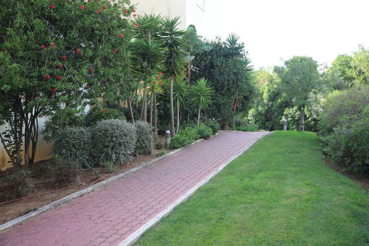 Uauhome In Praia Da Rocha 300 Mt To Beach, Wifi Портиман Екстериор снимка